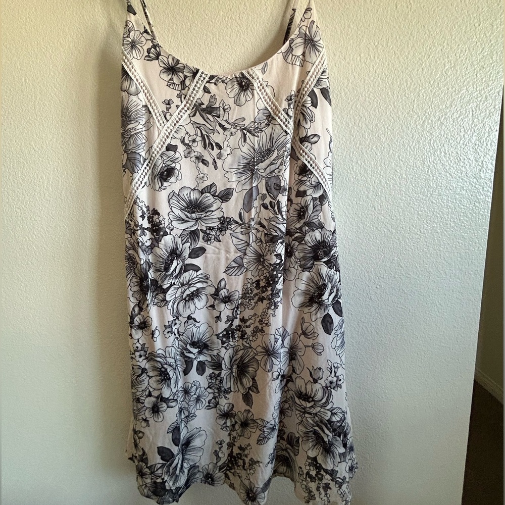 NWOT Floral Light Pink Sundress